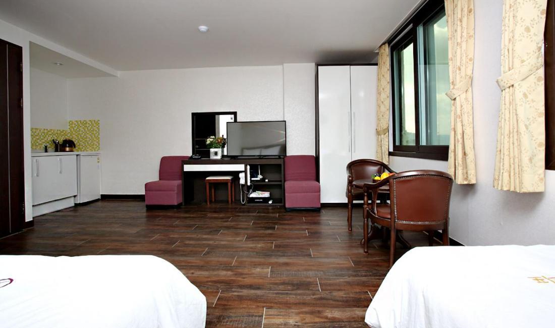 Hotel Mallipo تايآن المظهر الخارجي الصورة